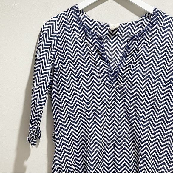 YALA Women’s Blue Zig Zag Stripe Organic Cotton Tunic Top Embroidered Size Small - Picture 2 of 6